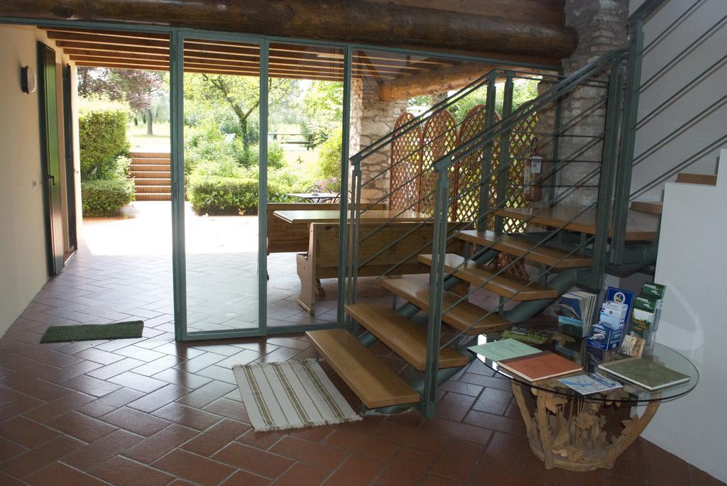 Gasthaus Agriturismo La Breda San Felice del Benaco Exterior foto
